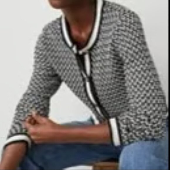 Ann Taylor GEO Stitch Black & White Cardigan Jacket Size S - Picture 3 of 8